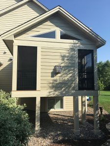 custom-screened-in-porch-fireplace_twin-cities_mn