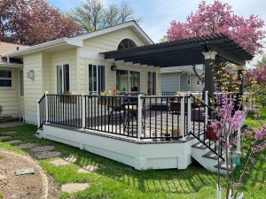 quality-pergola-deck-builders_minneapolis-mn High quality deck and pergola built by Carter Custom Construction, your trusted deck & porches builder in the Twin Cities.