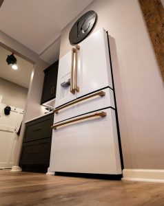 Kitchen-Remodelers_Twin-Cities_MN Details of quality flooring and appliances from a remodeling project by Carter Custom Construction