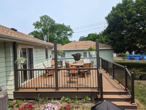 maintenance-free-decks_minneapolis_mn large maintenance free deck, built by Carter Custom Construction